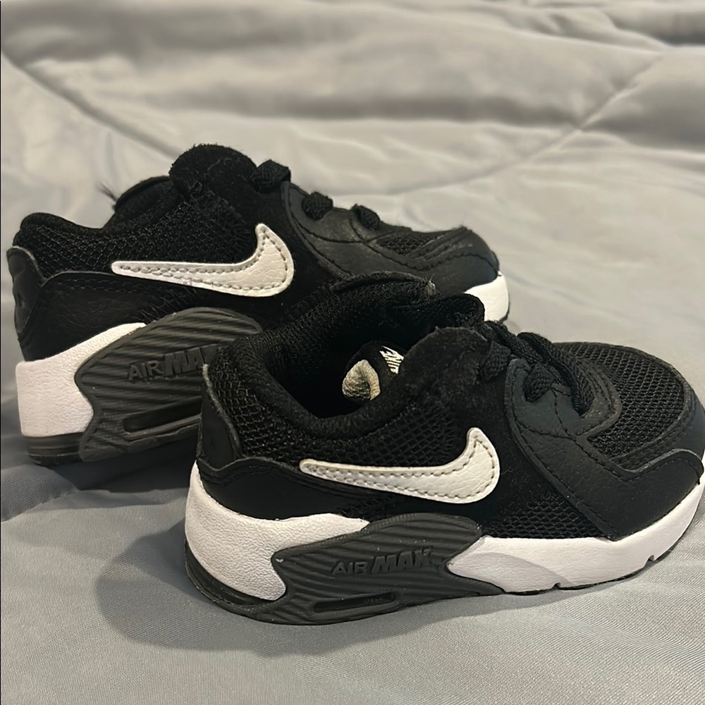Nike Black and White Retro Sneakers